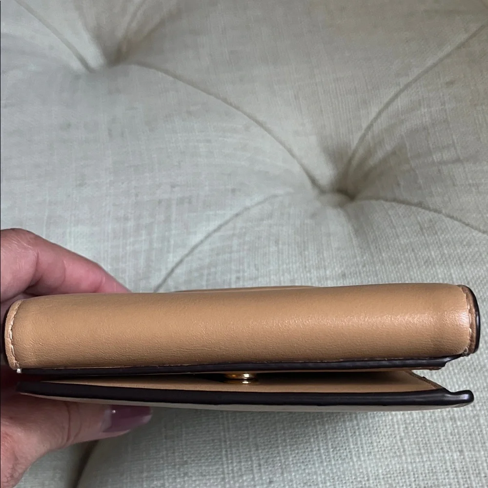 Coach Small Tan Leather Wallet - Picture 14 of 16